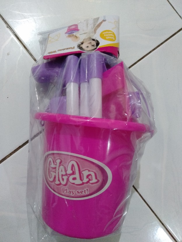 Little Helper Mainan Cleaning Set Alat Sapu Pel Anak Sni