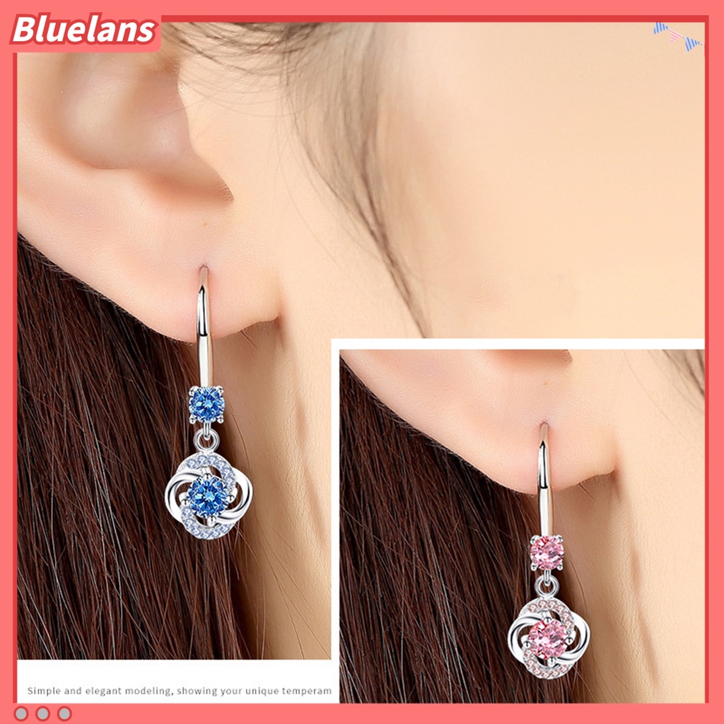 Anting Kait Gantung Desain Daun Clover Hias Cubic Zirconia + Berlian Imitasi Untuk Wanita