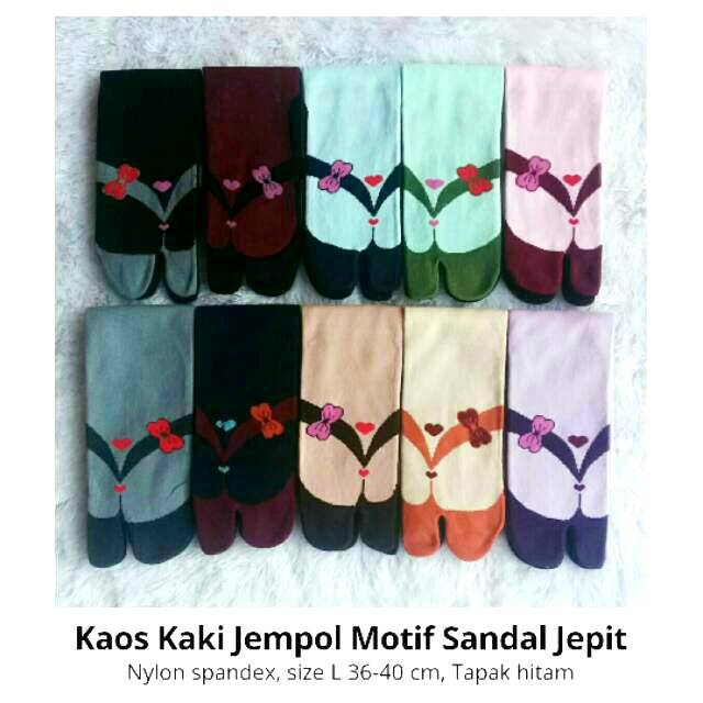 Kaos Kaki Jempol Wanita Muslimah Motif Sandal Jepit (Nylon Spandex Size L Tapak Hitam Panjang Murah)