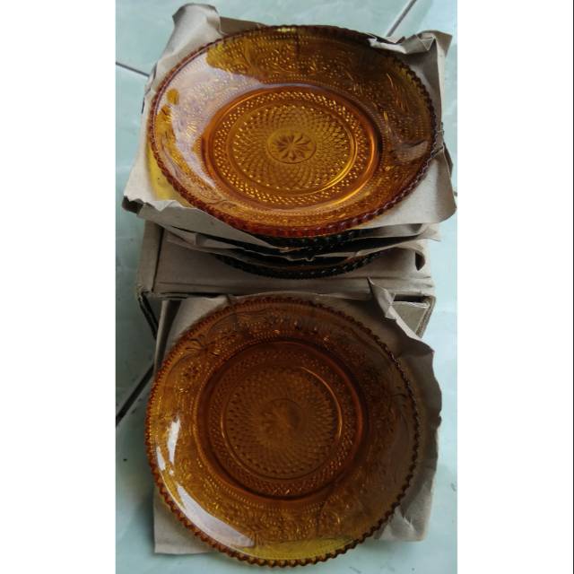 Pisin / Tatakan Gelas Beling Coklat Atau Bening