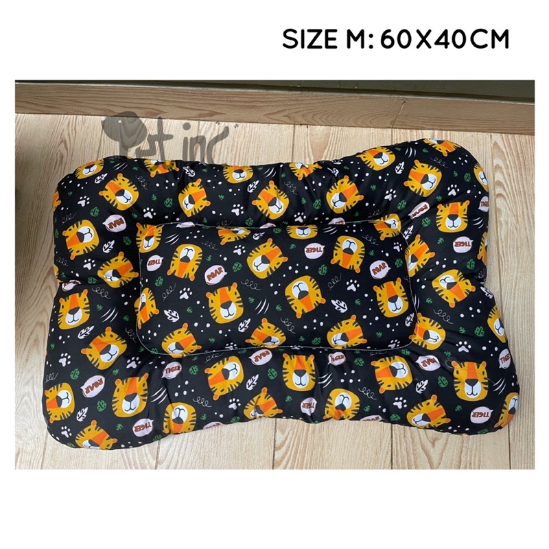 Kyoto pet mat oval size M 60x40cm