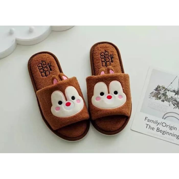 SANDAL DISNEY TSUM TSUM CHIP DALE CHIPMUNK SLIPPER