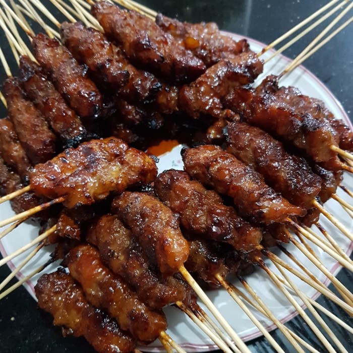 

Nilma_Jek Sate Babi Madu Isi 10 Tusuk