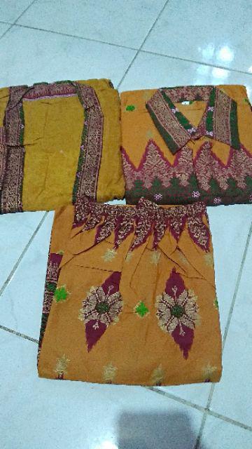 Couple Batik Mahesa Lumbung Batik