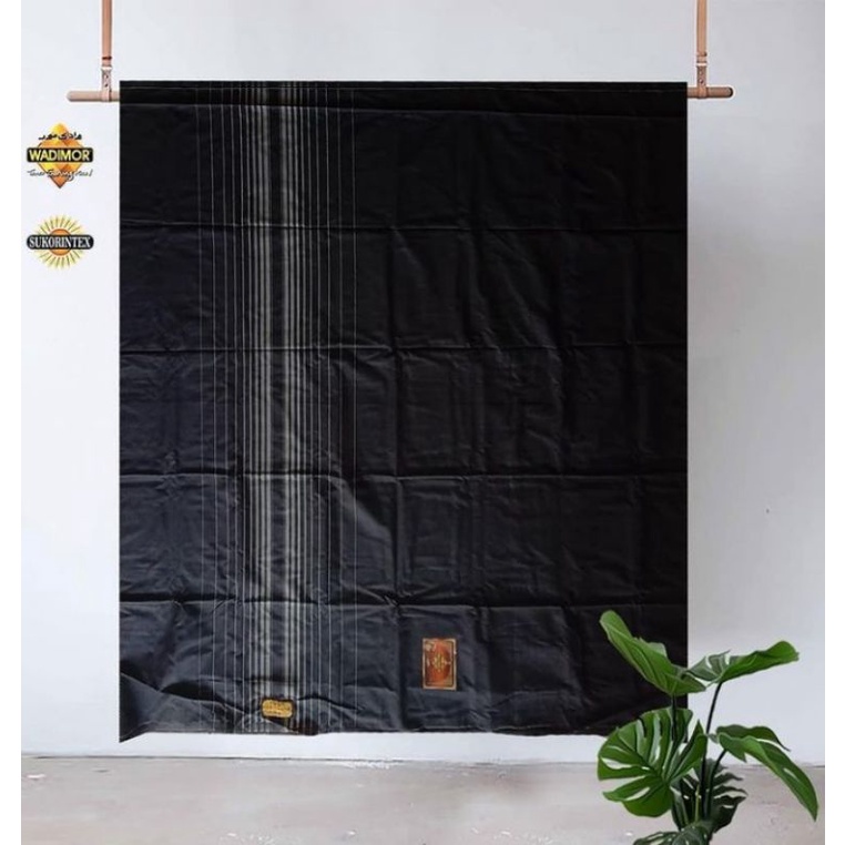Sarung Wadimor Pria / Sarung Wadimor Polos Hitam Tumpal / Sarung Polos Pria Hitam Tumpal