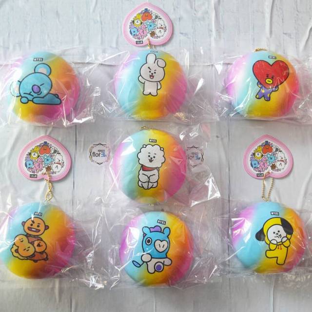 BT21 JUMBO RAINBOW BUN SQUISHY BTS