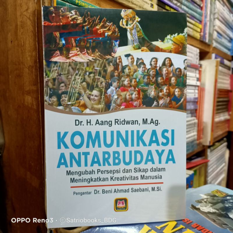 

BUKU KOMUNIKASI ANTARBUDAYA. DR.AANG RIDWAN. ORIGINAL.