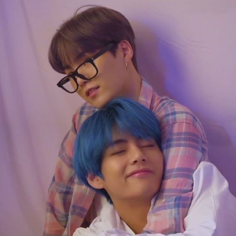 PC TAEHYUNG TEAR & WINPACK YOONGI