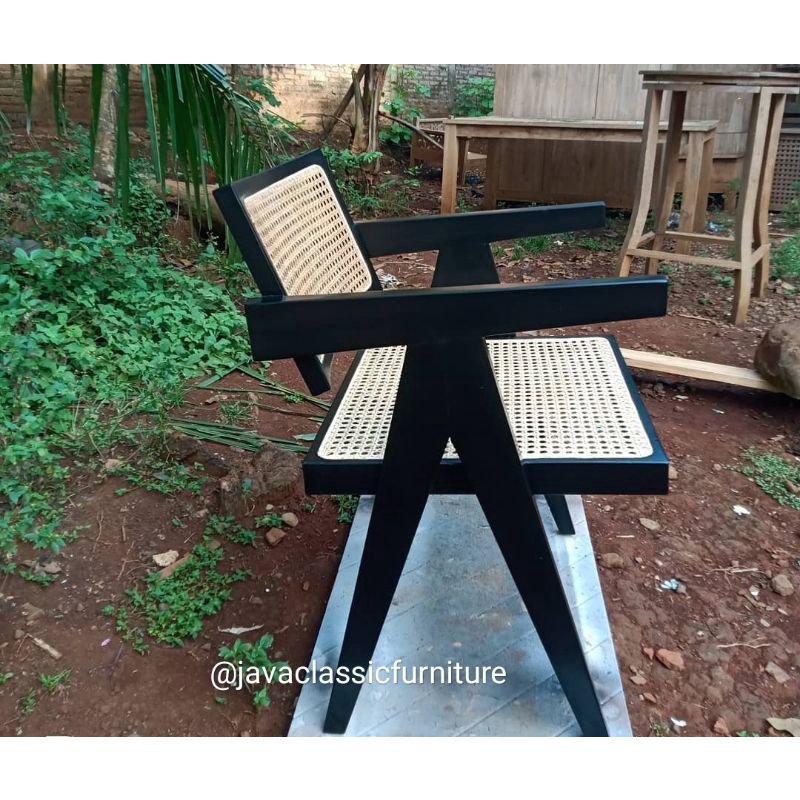 KURSI SANTAI ROTAN RETRO,KURSI TERAS VINTAGE SCANDINAVIA-1