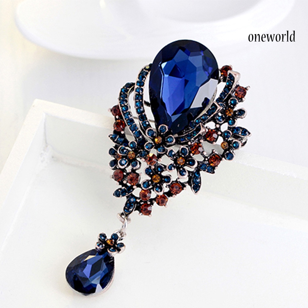 OW@ Brooch Pin Big Rhinestone Hollow Design Alloy Engagement Jewelry Brooch for Women