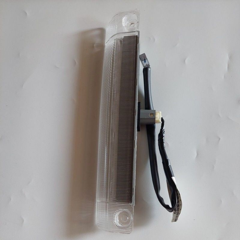 LAMPU SPOILER INNOVA REBORN ORIGINAL