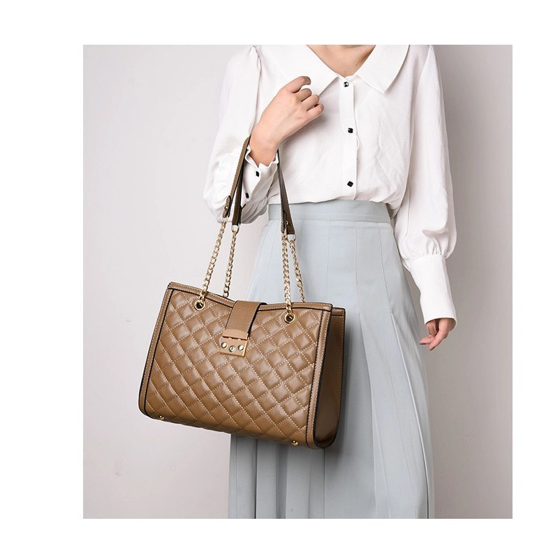 TAS SELEMPANG WANITA TAS MODEL TERBARU WANITA BEST SELLER