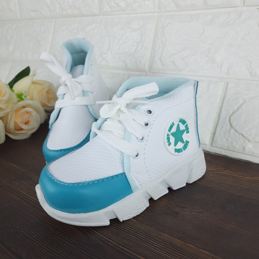 [TAMAN SEPATUKU] SEPATU TRENDY MURAH BOOTS TOSCA TALI 1 2 3 TAHUN FAX12