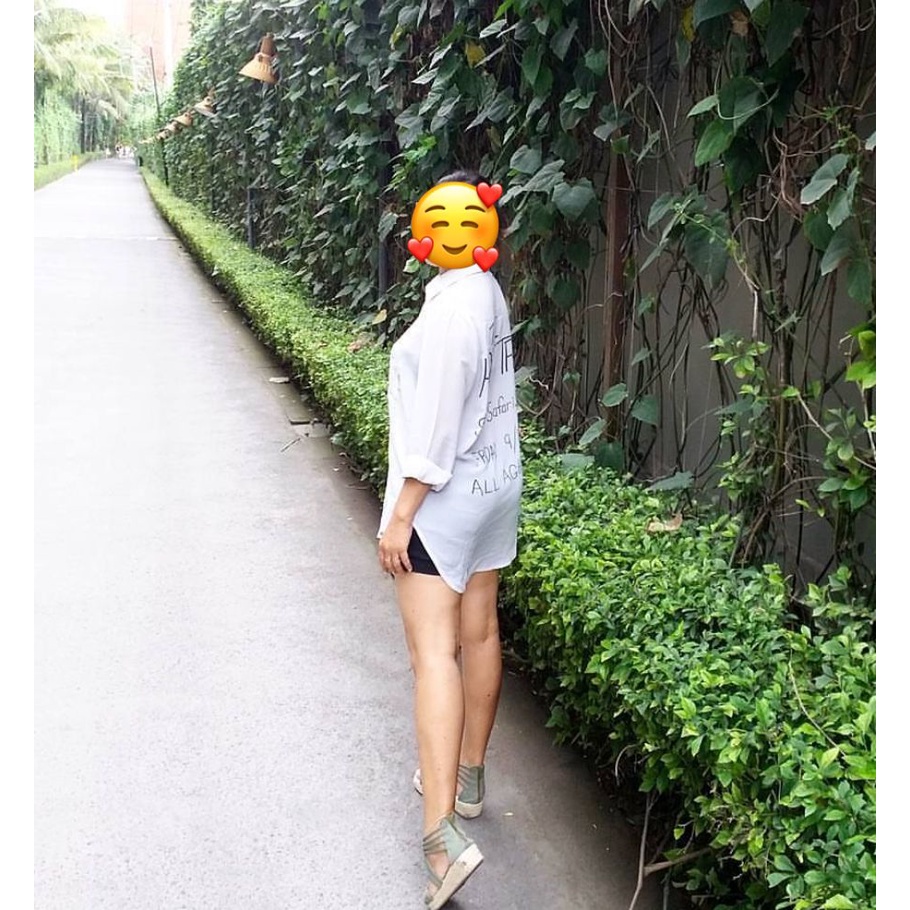 PRELOVED KEMEJA TIPIS PUTIH / KEMEJA TRANSPARAN / ATASAN WANITA OVERSIZED / WHITE BLOUSE