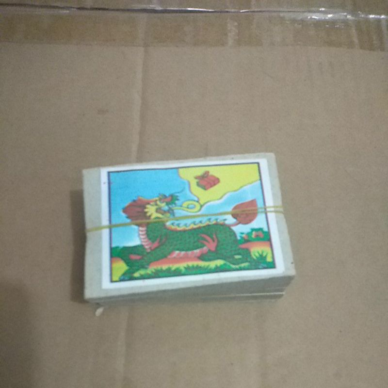 

Kertas Tahu / Kertas Kuburan