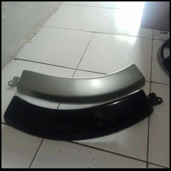 Over Fender Rush Terios Depan