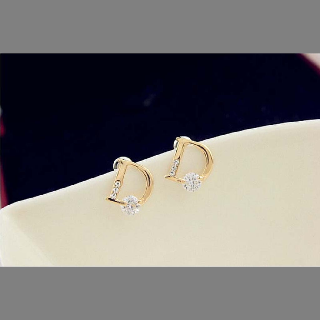 Anting Stud Desain Huruf D Warna Emas Untuk Wanita