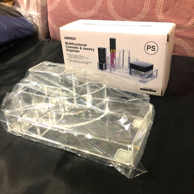 Miniso Multifunctional Cosmetic & Jewelry Organizer Tempat Make Up Akrilik Acrylic