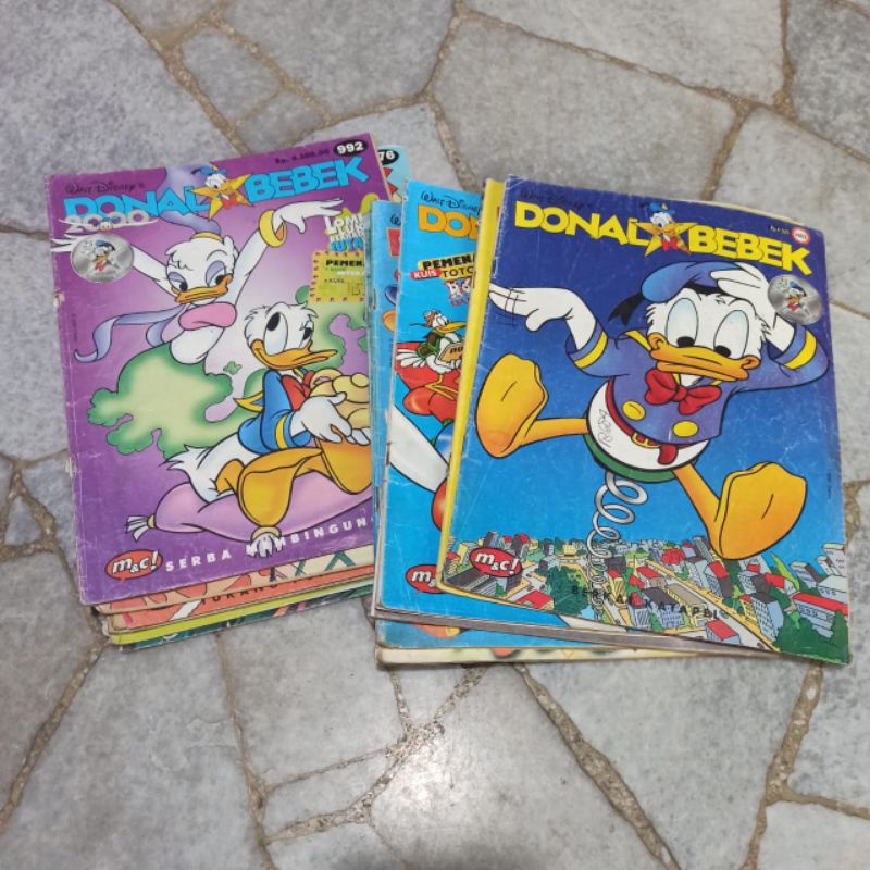 Jual Komik Magazine Donal Bebek | Majalah Komik Jadul Indonesia|Shopee ...