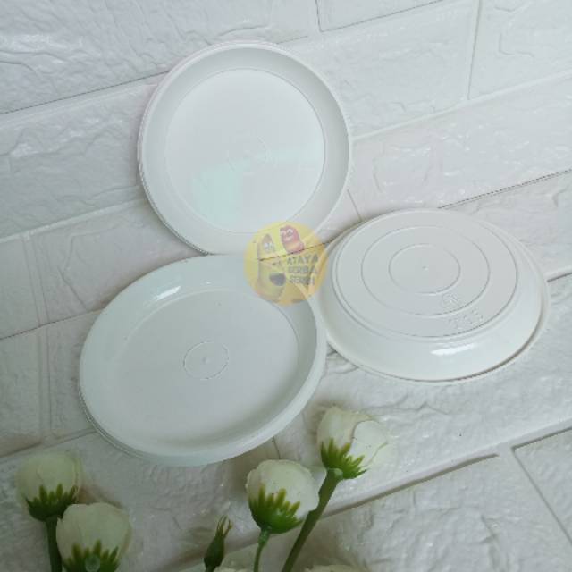 Alas pot bunga putih GBL 15 Tatakan pot 10cm Alas pot Alas pot bunga putih GBL 15 Tatakan pot 10cm Alas pot