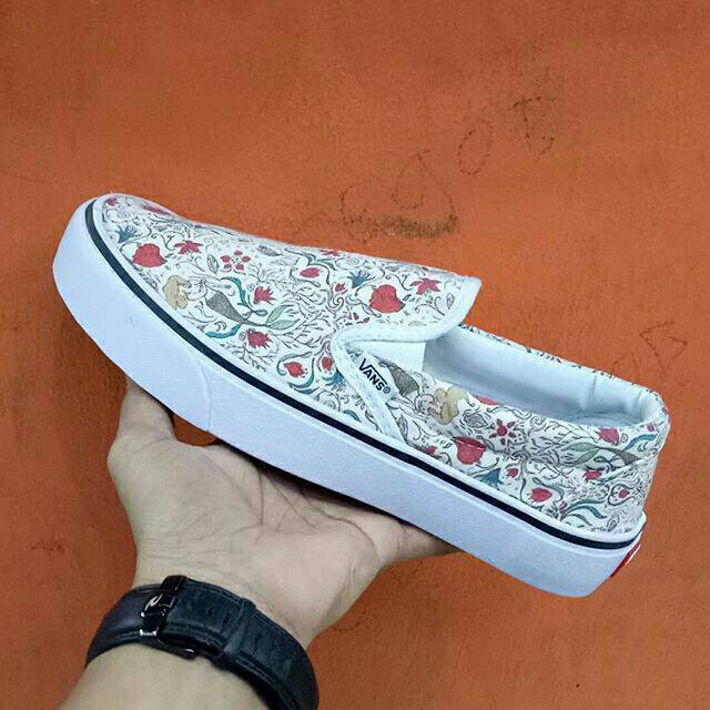 vans slip on motif vans slip on motif