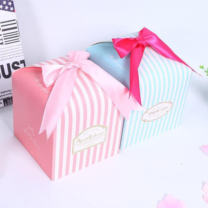 

Paper Box its For You Gift Box 14.5x14.5x14.8 CM 319-277