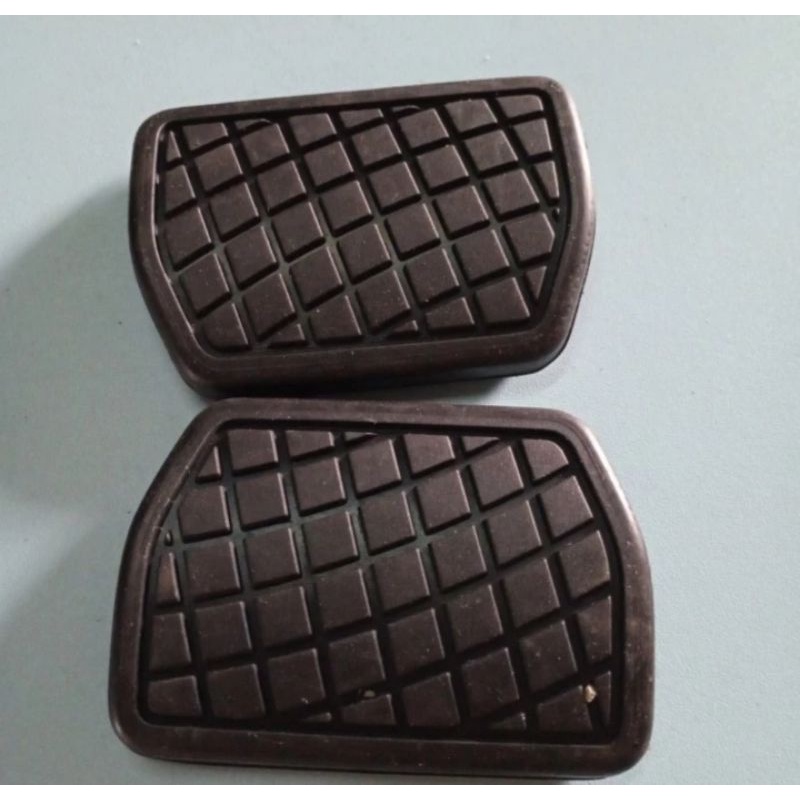 KARET PEDAL REM MATIC MOBIL TOYOTA AVANZA RUSH TERIOS RAIZE ROCKY ORIGINAL