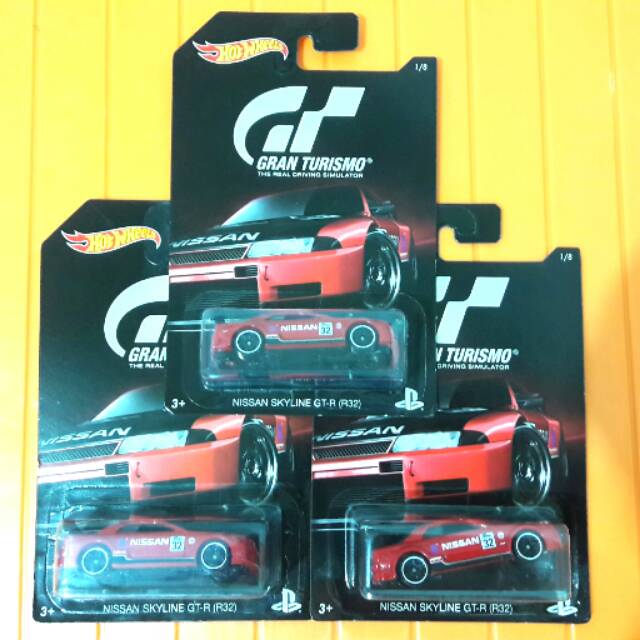Hotwheels paket nissan skyline  r32 GT murah
