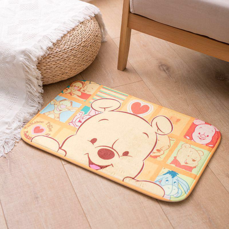 KESET ALAS KAKI WINNIE THE POOH DUFFY STELLA LOU SHELLIE MAY GELATONI LILO STITCH KARPET IMPOR TIKAR