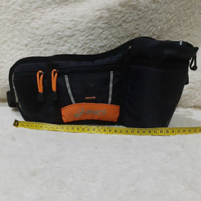Tas Pinggang Bekas / Preloved / ASICS Walking Waist Bag Hitam / Waist Bag Second.