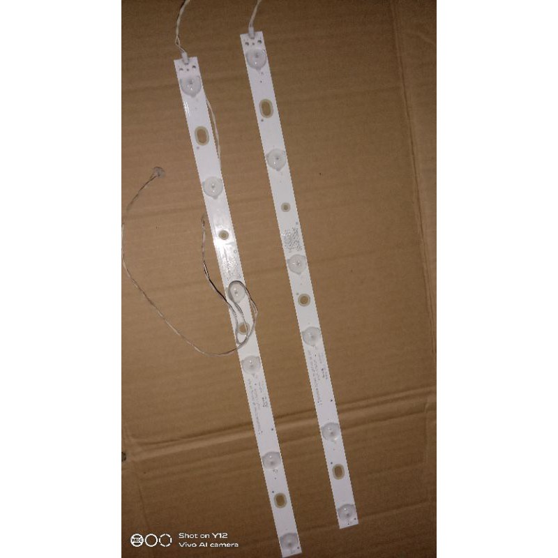 Backlight Led Polytron 24 inci 24T8511 24T800 BL BACKLit Original