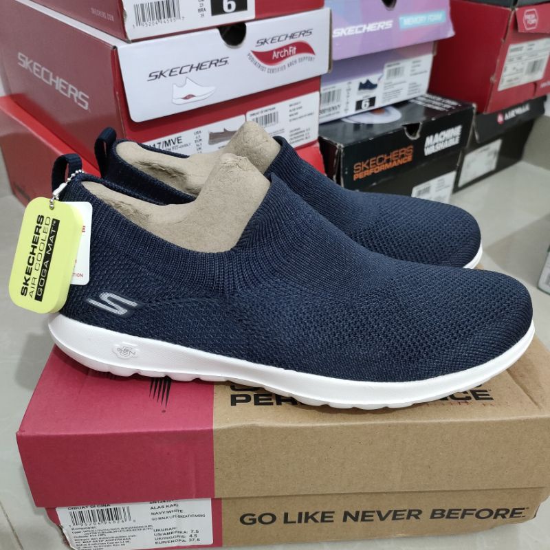 Skechers SALE 124100/NVW-GO WALK LITE BREATHTAKING NAVY WHITE Size 37,5