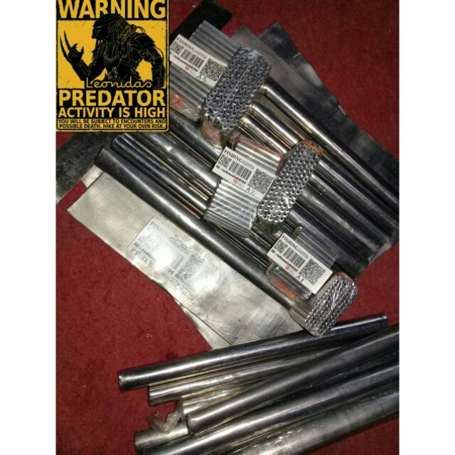 Timah lipat dan timah lidi pancing.