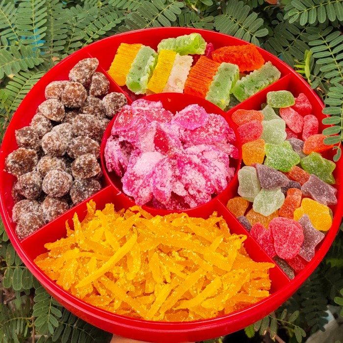 

Buah Kering - Paket Manisan Buah Kering(Asem,Pala,Nanas,Jelly,Agar2)
