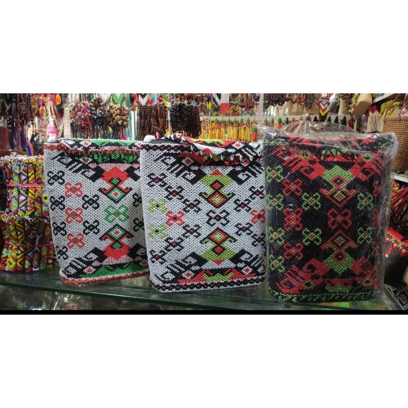 tas manik khas kalimantan