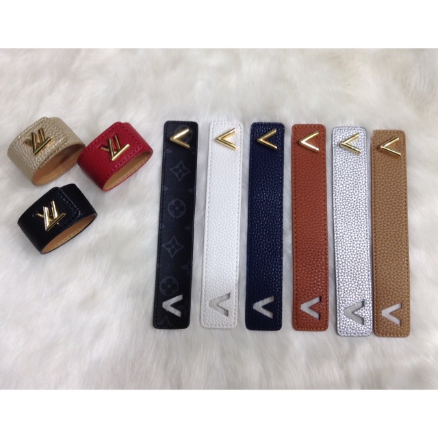 Gelang kulit LV