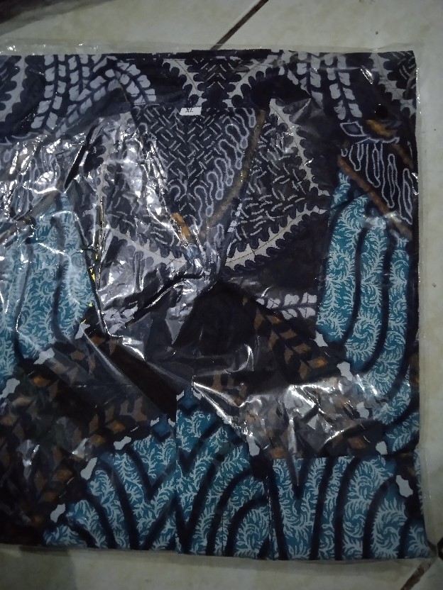 Batik Kalongan | Kemeja Batik Kantor M L Xl Xxl / Hem Batik Pekalongan Termurah / Hem Lengan Pendek