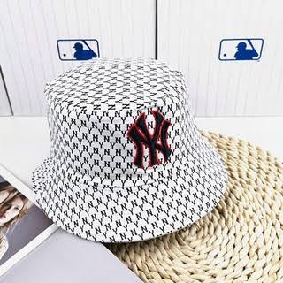 bucket hats NY bolak balik korean style terlaris