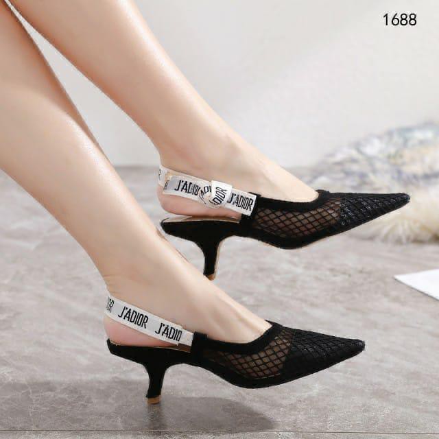 Sepatu HEELS 1688