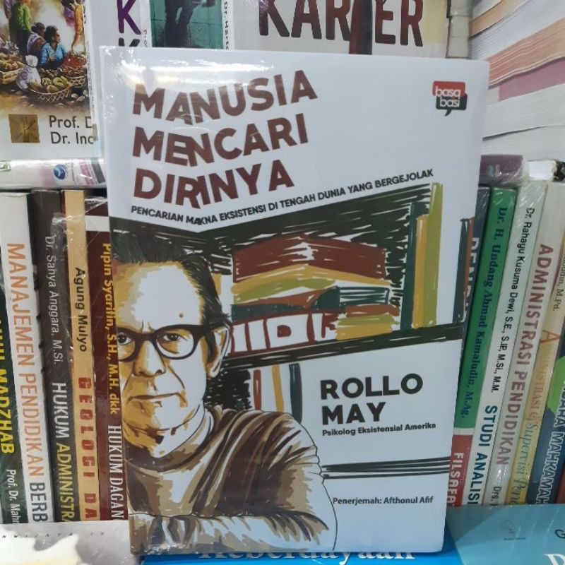 Manusia Mencari Dirinya