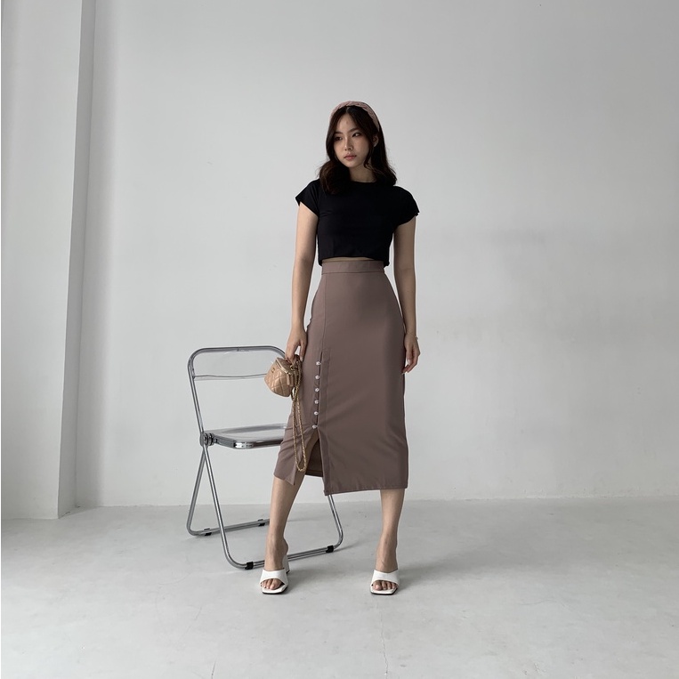 Shermaine Skirt with Button Details / Skirt Wanita