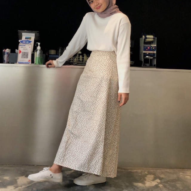 Tulip Skirt ESHAL with MaryamNurul