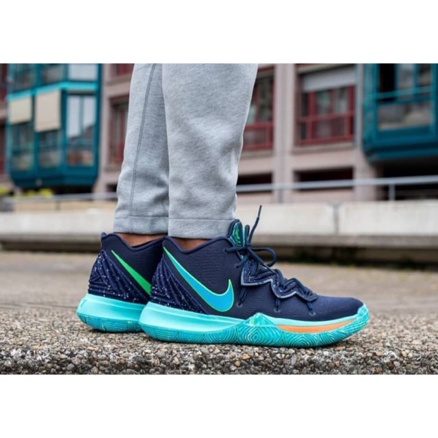 Jual Nike Kyrie 5 \