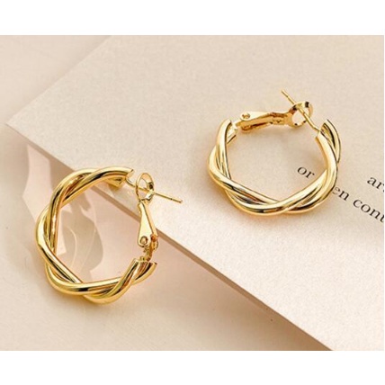 ANTING KOREA WANITA CLASSIC RETRO ELEGANT ANTING TUSUK TITANIUM ANTI KARAT GIWANG AKSESORIS FASHION KOREA IMPORT ANT40