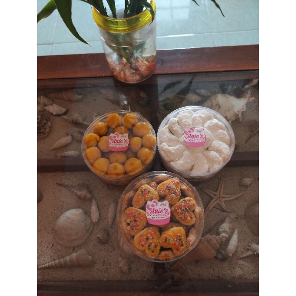 

Kue Kering HomeMade Isi 3 By Anies