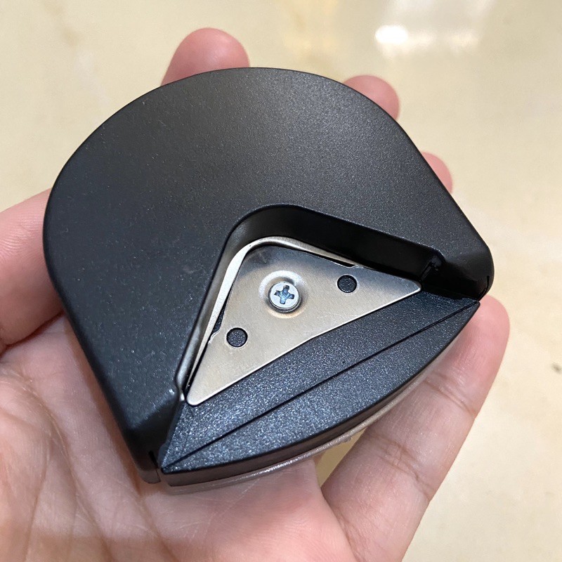 

(READY) Corner Rounder Photocard Penumpul Pembulat Ujung Kertas