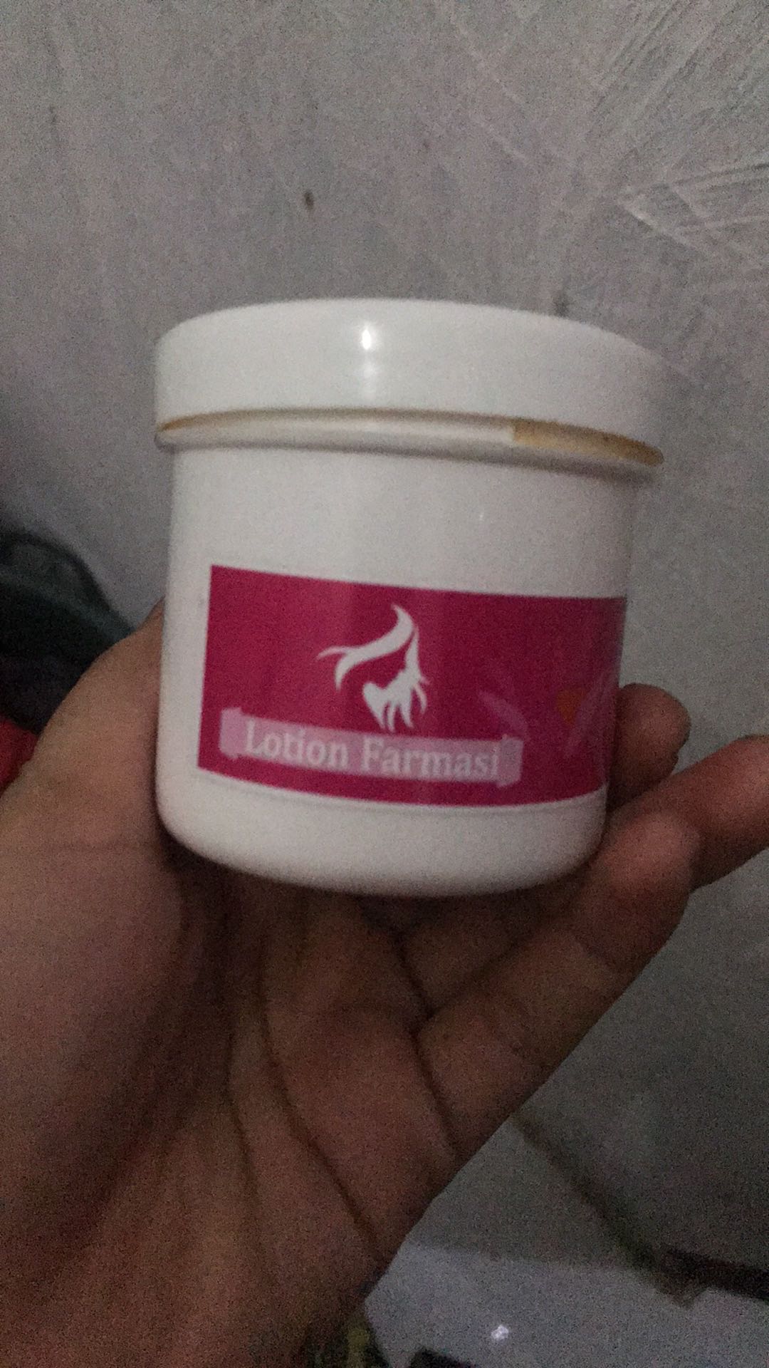 Lotion Farmasi
