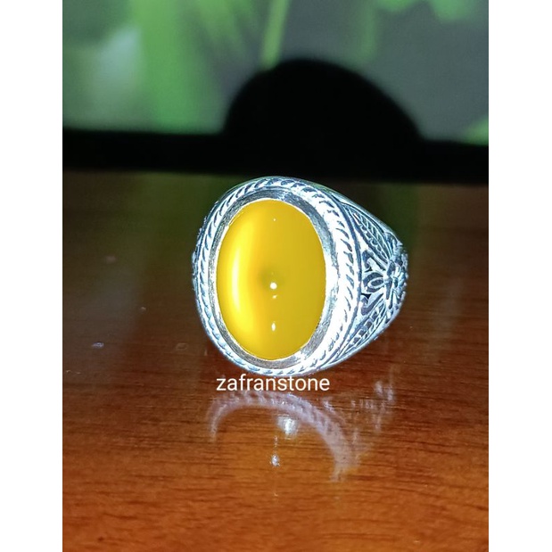 batu cempaka kuning cat eye kantoran