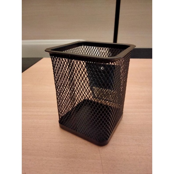 

Desk Set / Tempat Alat Tulis Mesh AJS-016 Jala Besi