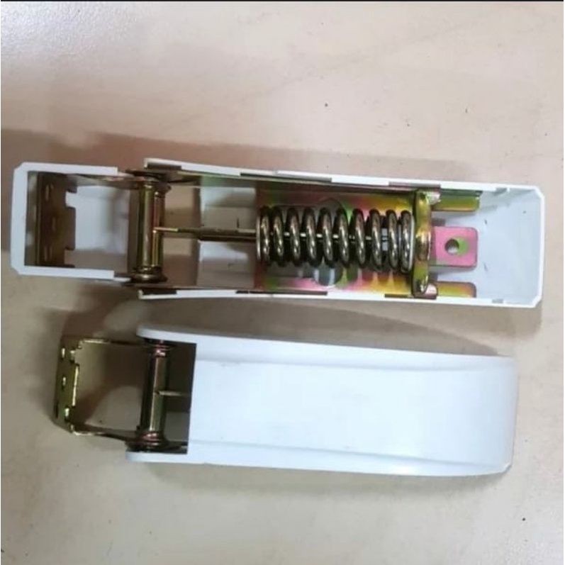 Engsel pintu kulkas freezer box